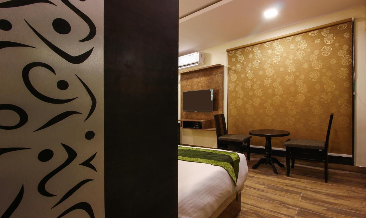 Treebo Address Inn, Banjara Hills Hyderabad Exteriör bild