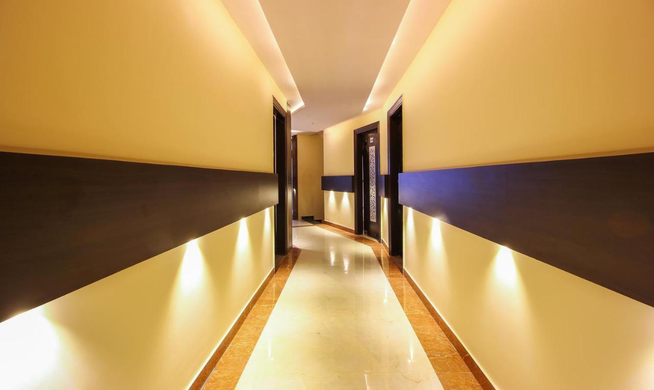 Treebo Address Inn, Banjara Hills Hyderabad Exteriör bild