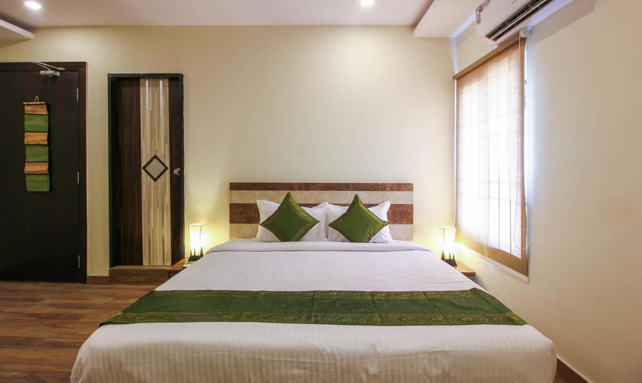 Treebo Address Inn, Banjara Hills Hyderabad Exteriör bild