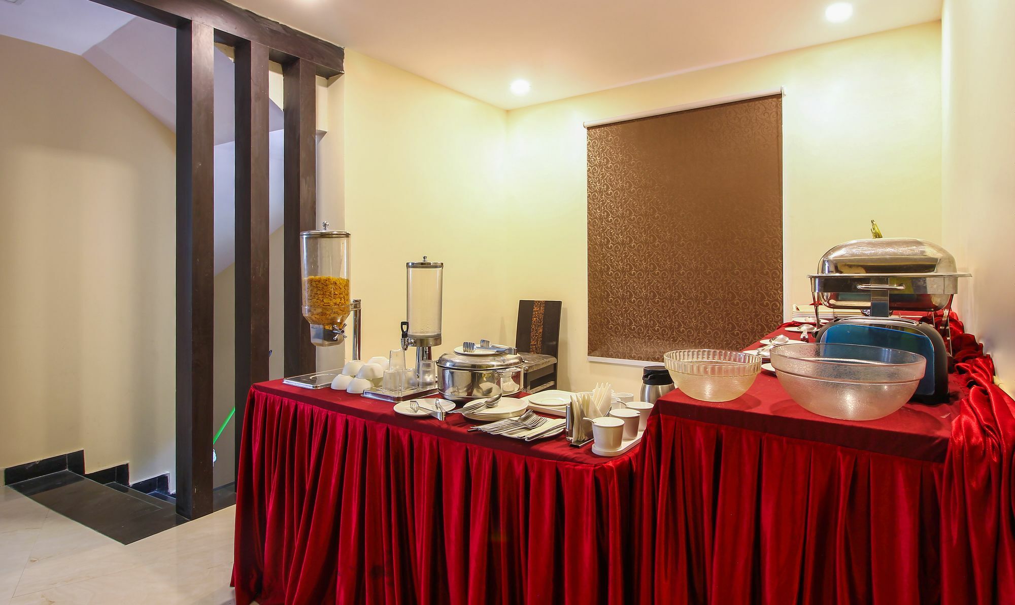 Treebo Address Inn, Banjara Hills Hyderabad Exteriör bild