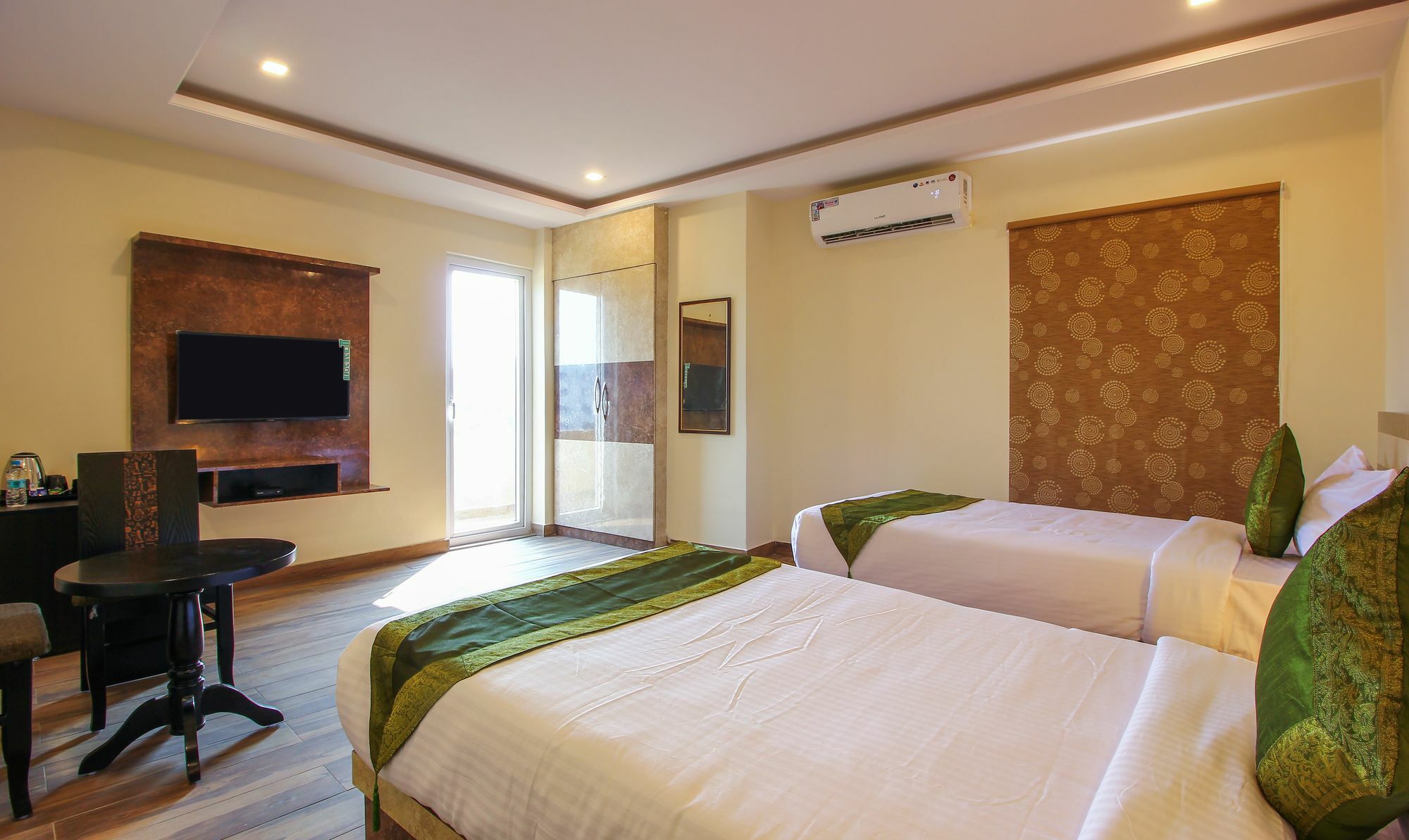 Treebo Address Inn, Banjara Hills Hyderabad Exteriör bild